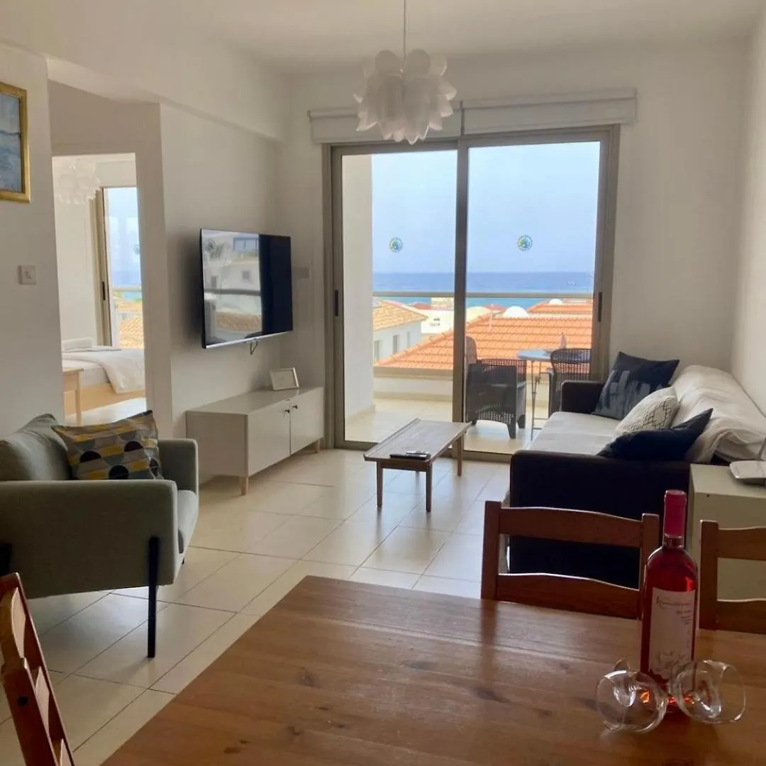 Aphrodite Sea View Suite Protaras Apartment